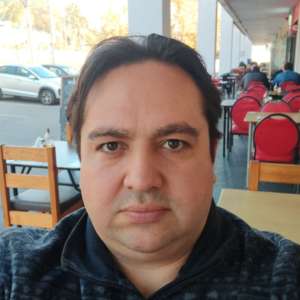 Oscar Bustos