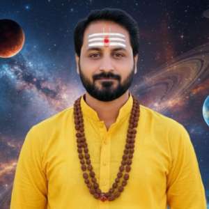 Astrologer Vikas Pandey