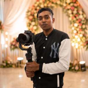 Akash photographer Shaw