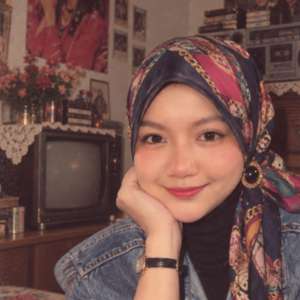 Izzati kq