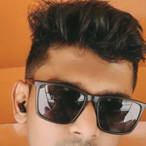 Vignesh R