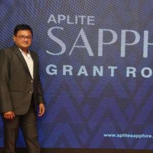 Aplite Sapphire Site Head